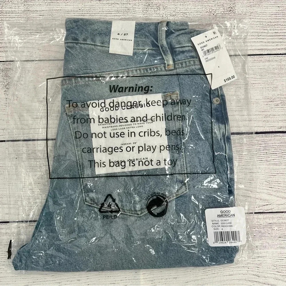 Good American Good Classic Distressed
Straight Leg High Rise Jeans Size 4/27
NEW - Picture 10 of 11